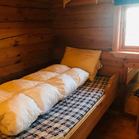 Midnight Sun Lofoten Chalet Bostad